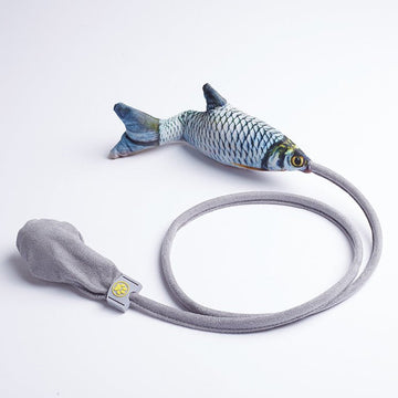 Interactive Cat Fish Toy with Catnip - Plush Teasing Toy for Cats - Firstpetcentral